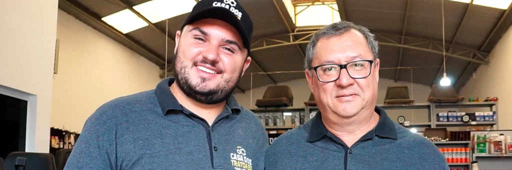 Imagem dos donos da Casa dos Tratores